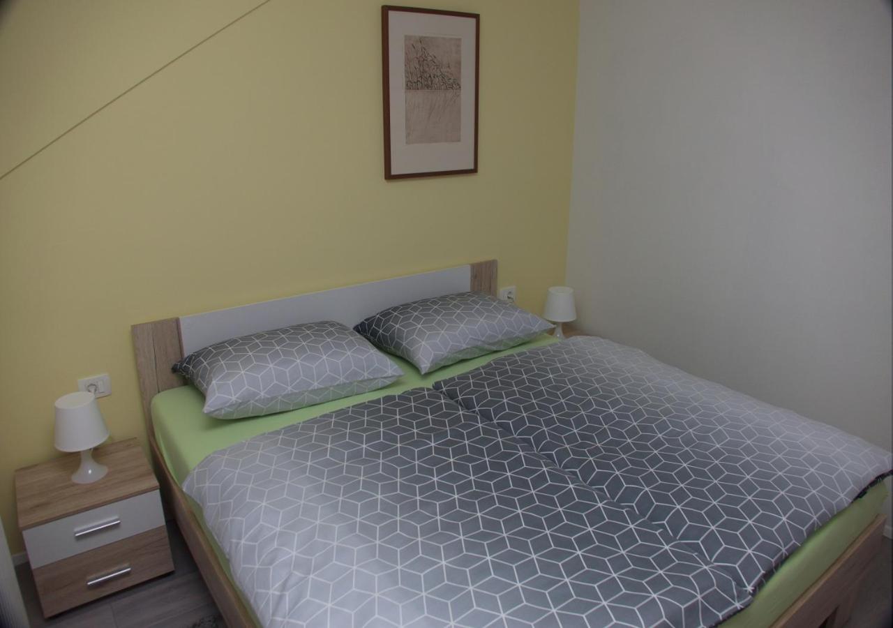 Apartmaji Anita Begunje pri Cerknici Exterior photo